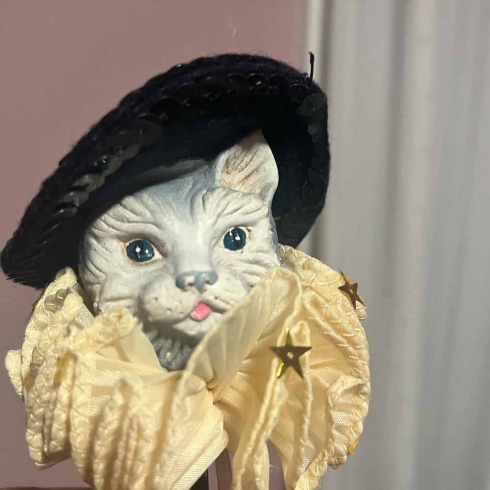 Silvestri Cat Ornament with Black Hat and Gold Collar